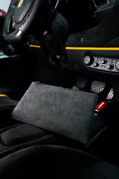 Alcantara® Sleeve for Laptop - Grigio Milano